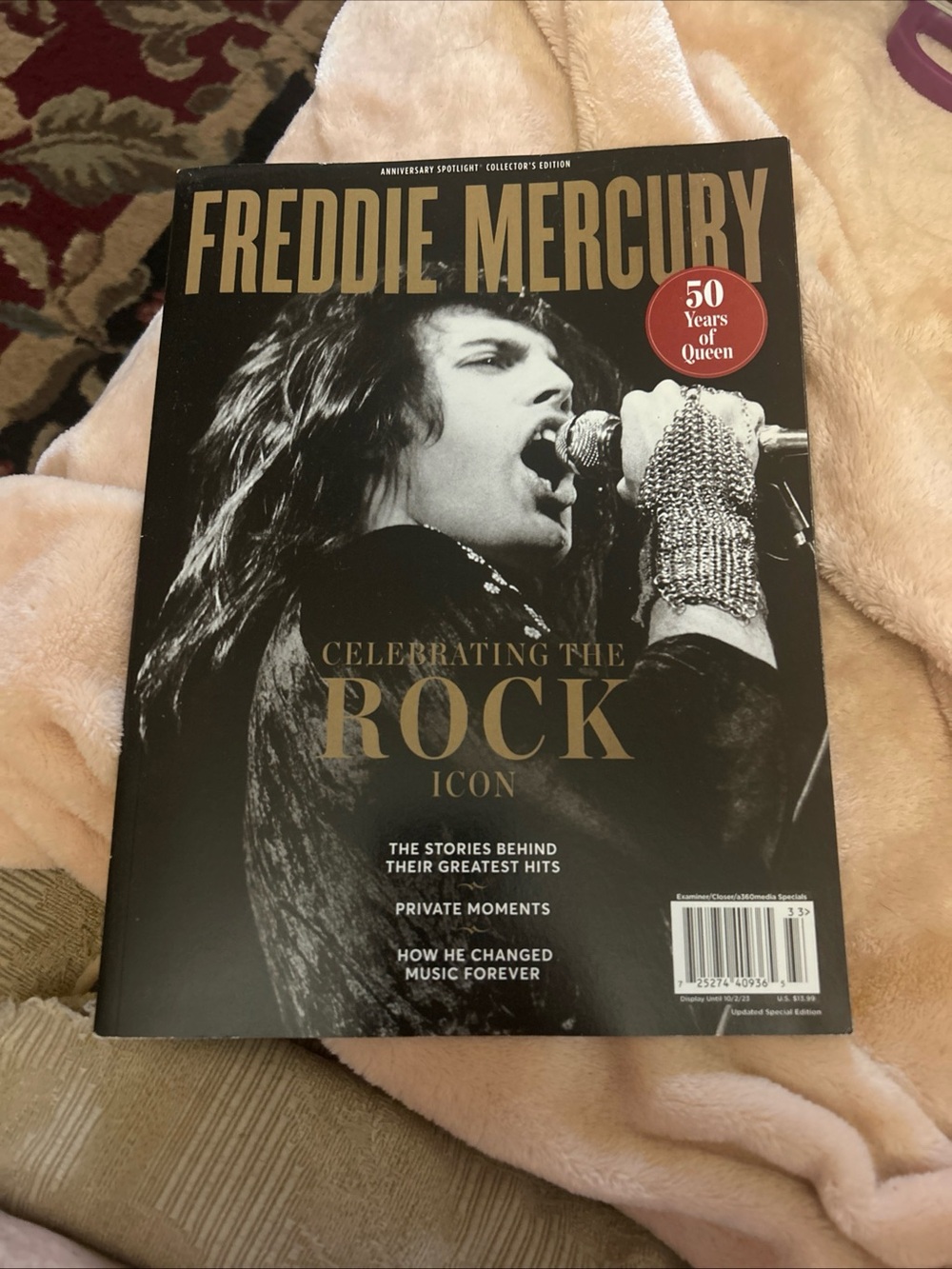 Freddie Mercury Celebrating the Rock Icon Magazine - Black & Gold